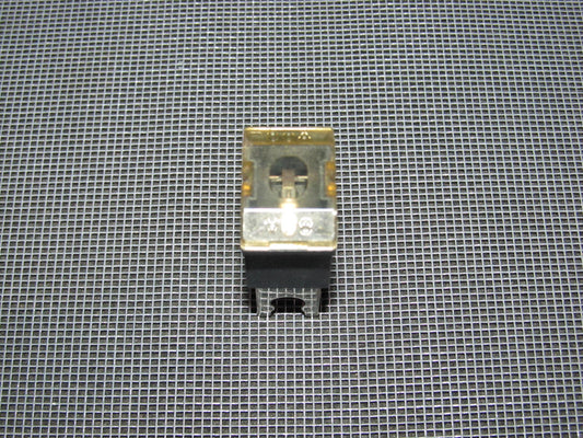 Mitsubishi Universal Fuse 80A - Black