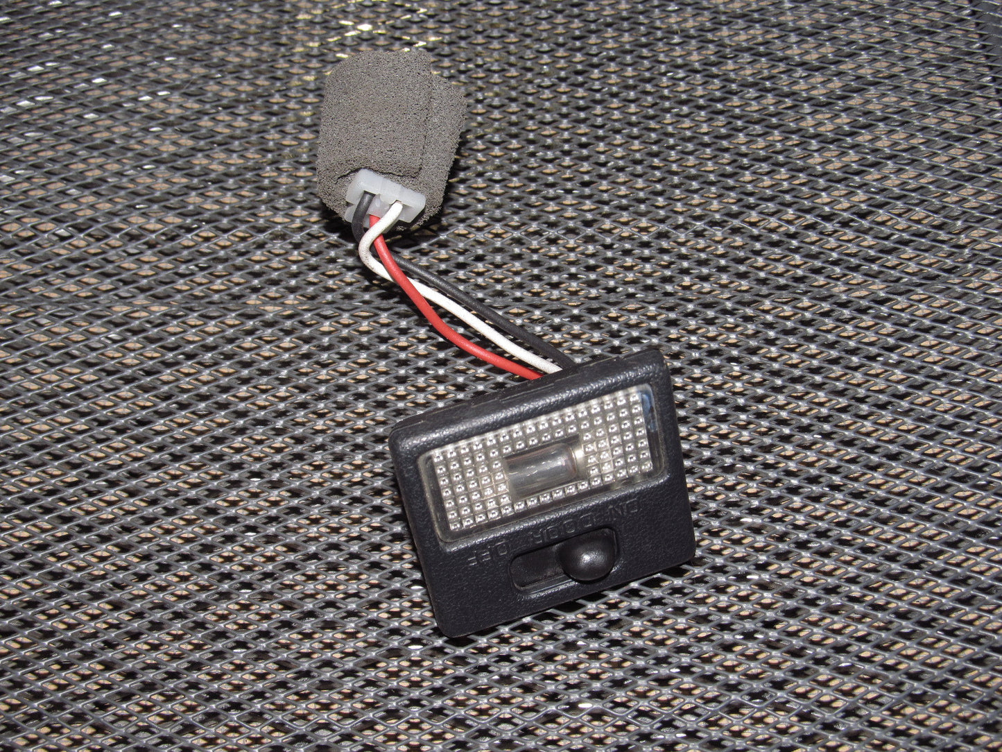 90 91 92 93 Mazda Miata OEM Dash Courtesy Light