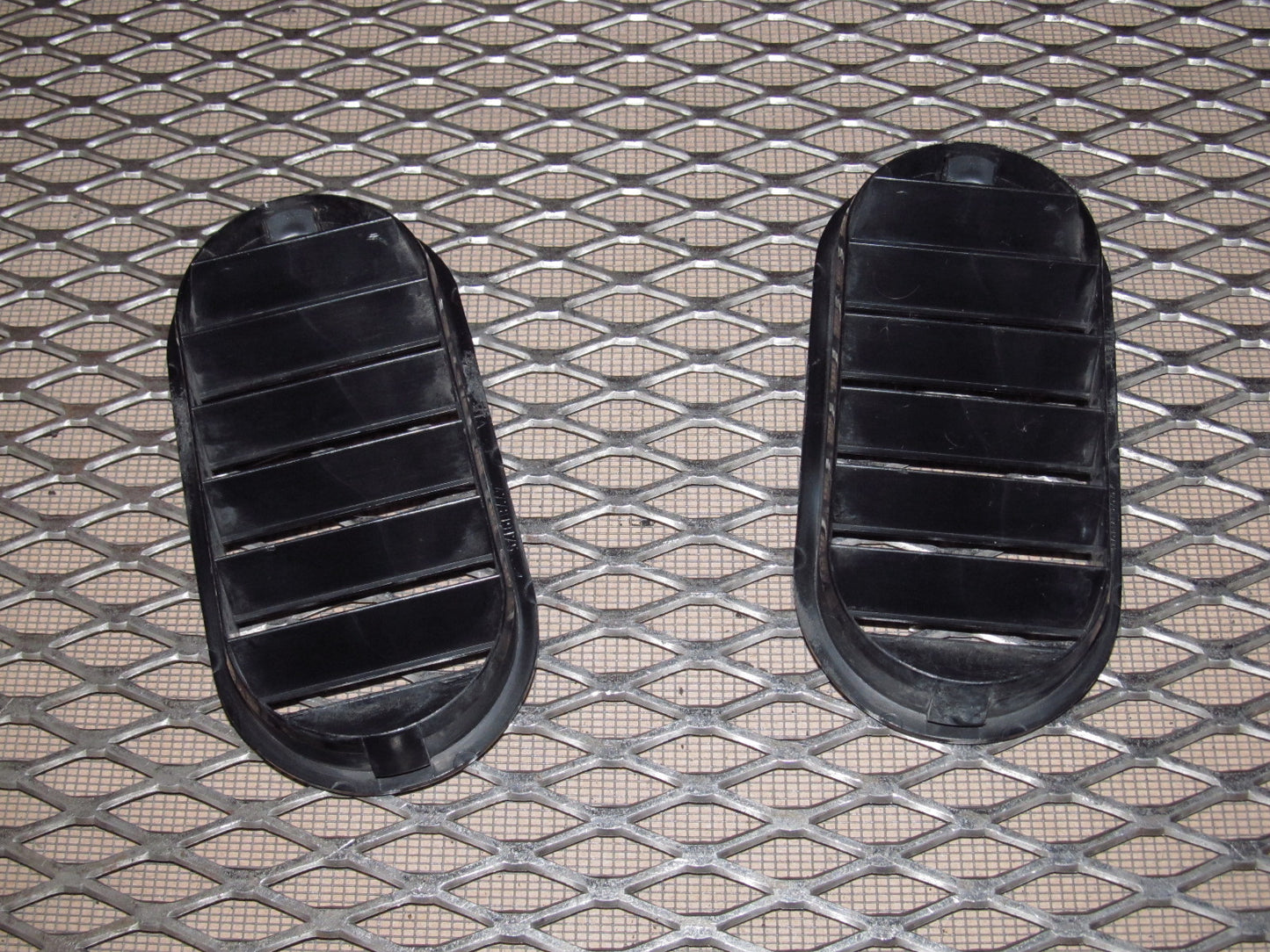 83-85 Porsche 944 OEM Door Jamb Air Vent