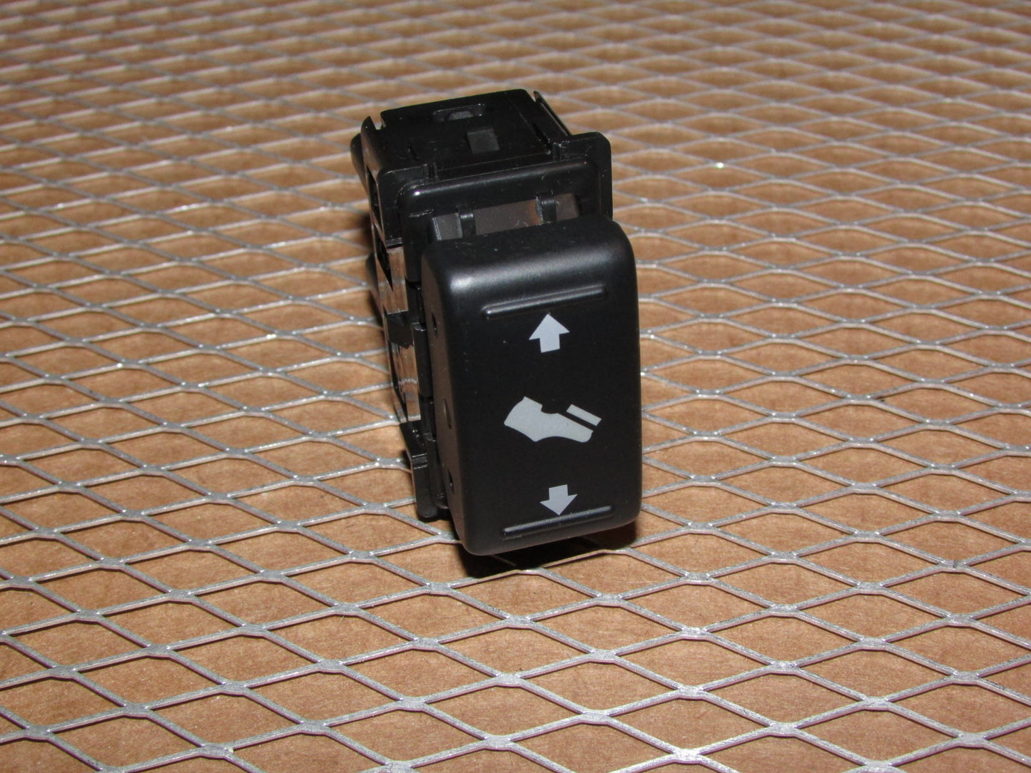 04 05 06 07 Nissan Armada OEM Pedal Adjustment Switch