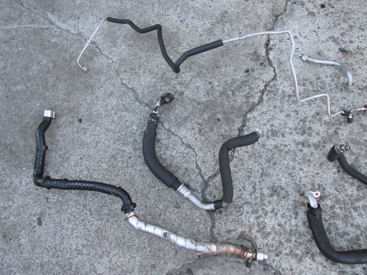 90 91 92 93 94 95 96 Nissan 300zx OEM A/C Fitting Hose