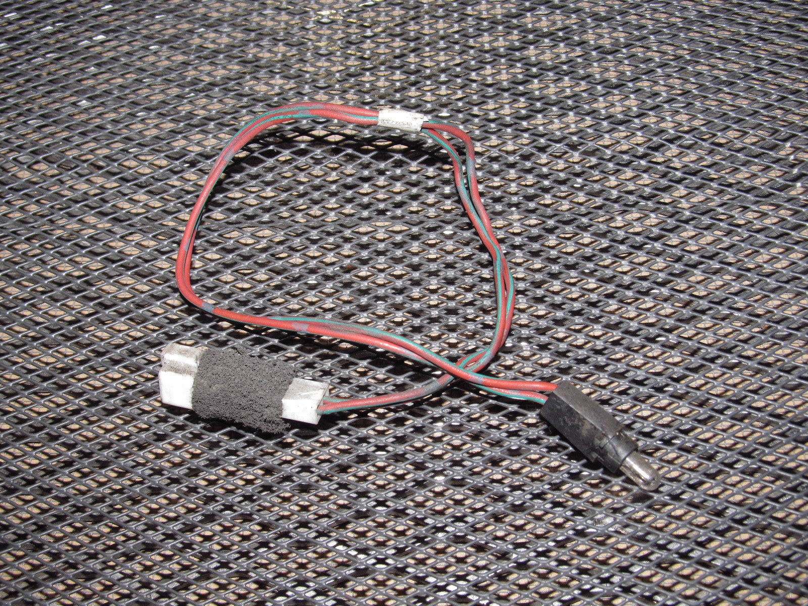 90 91 92 93 Mazda Miata OEM Console Ash Tray Light