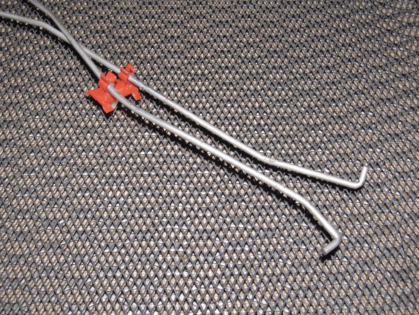 95 96 97 Mitsubishi 3000GT OEM Door Handle Linkage Rod - Left