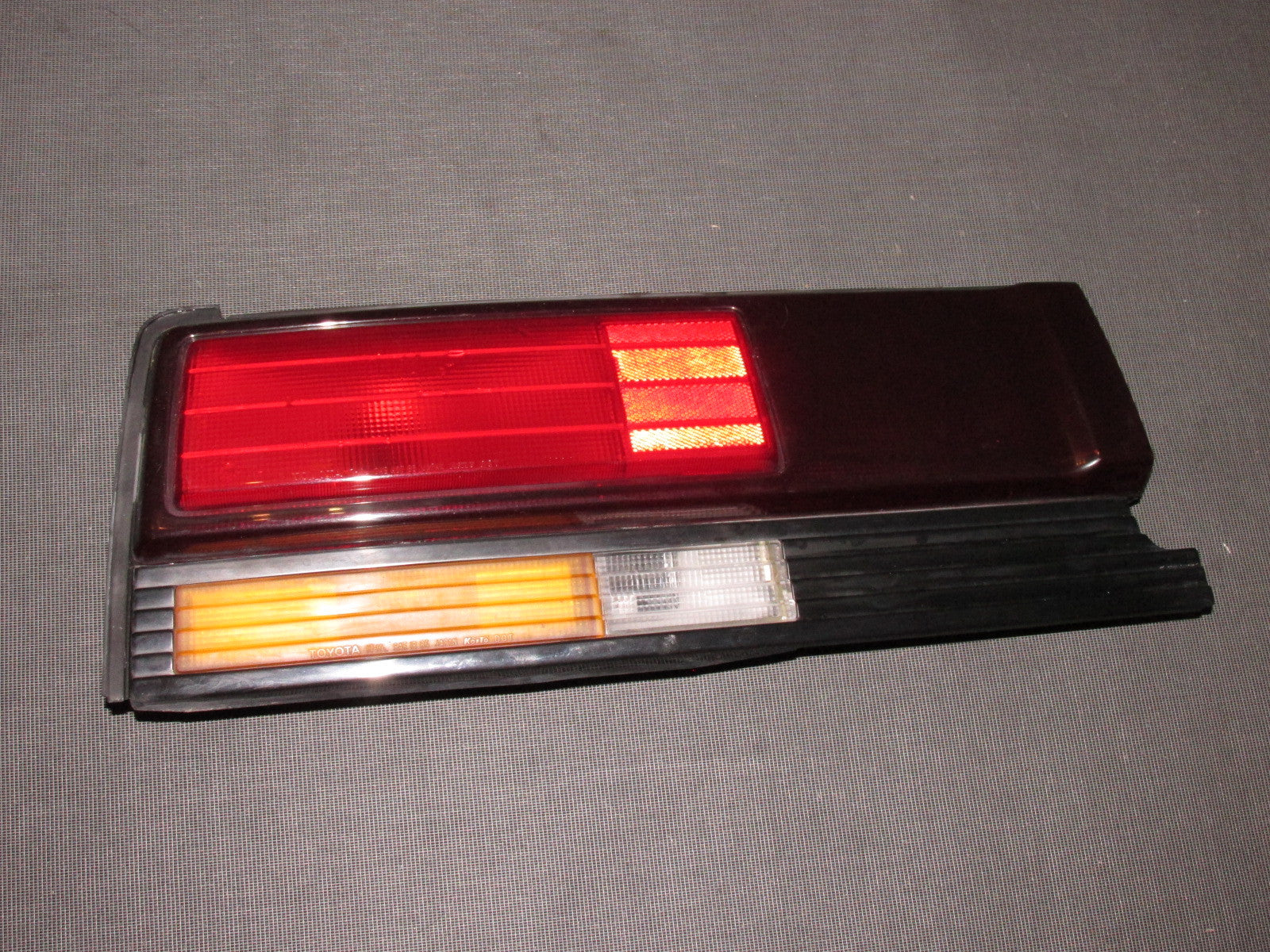 87 88 89 Toyota MR2 OEM Tail Light - Left
