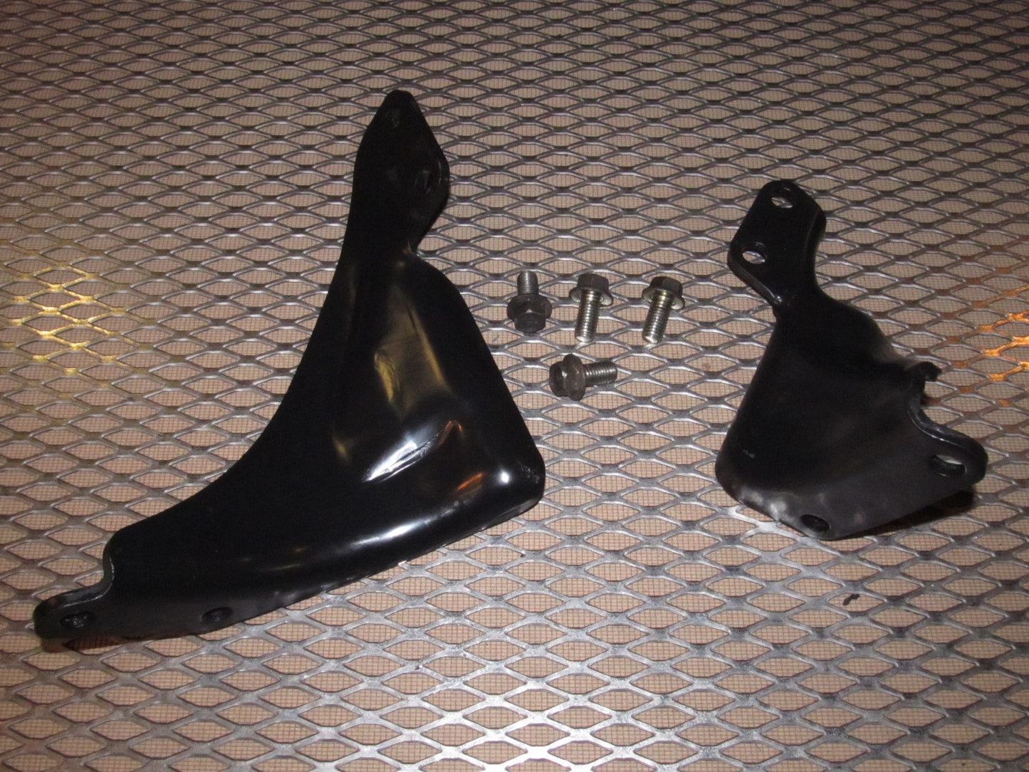 89 90 Nissan 240SX OEM Engine Transmission Bracket - M/T