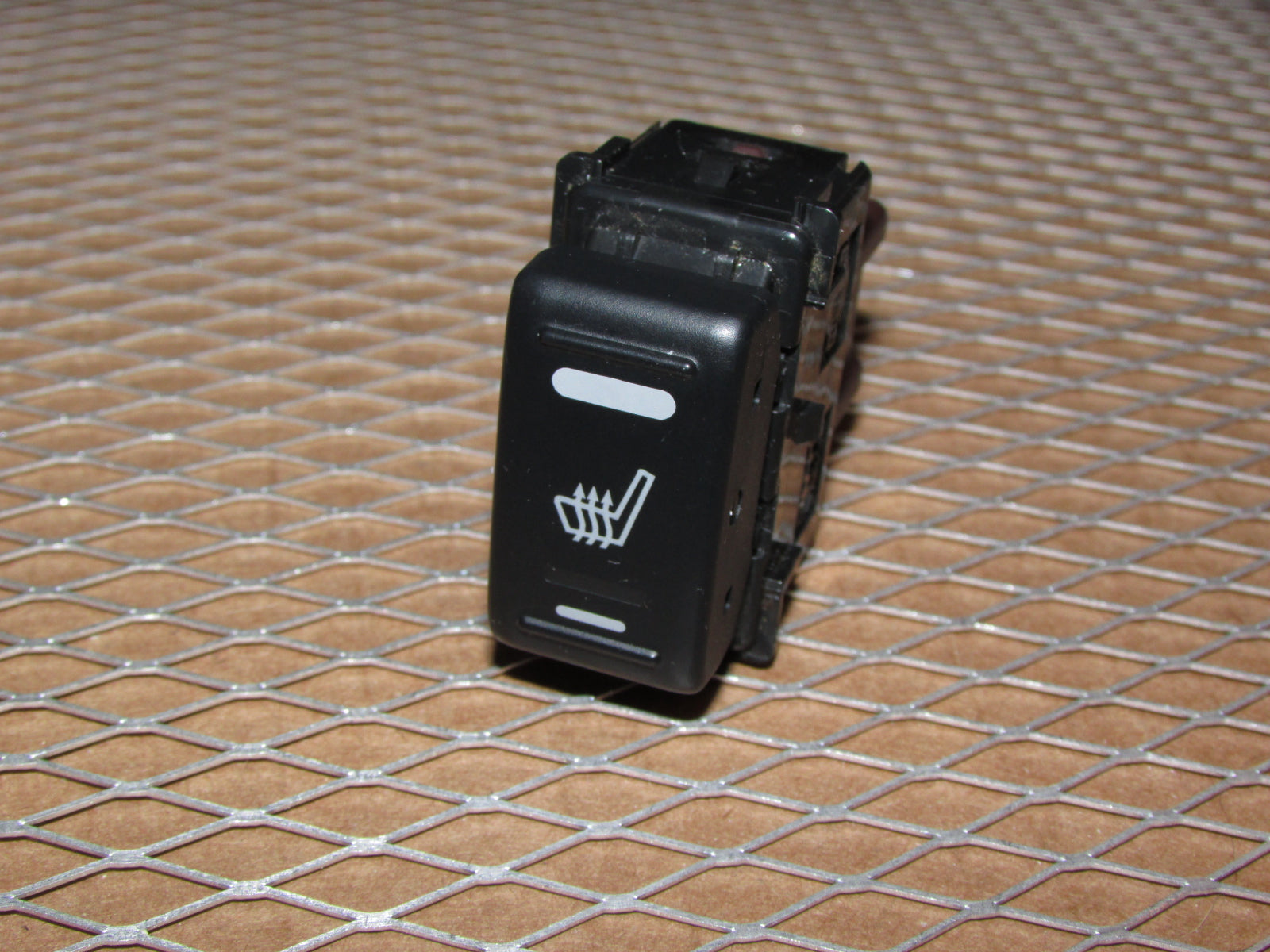 04 05 06 07 Nissan Armada OEM Heated Seat Switch