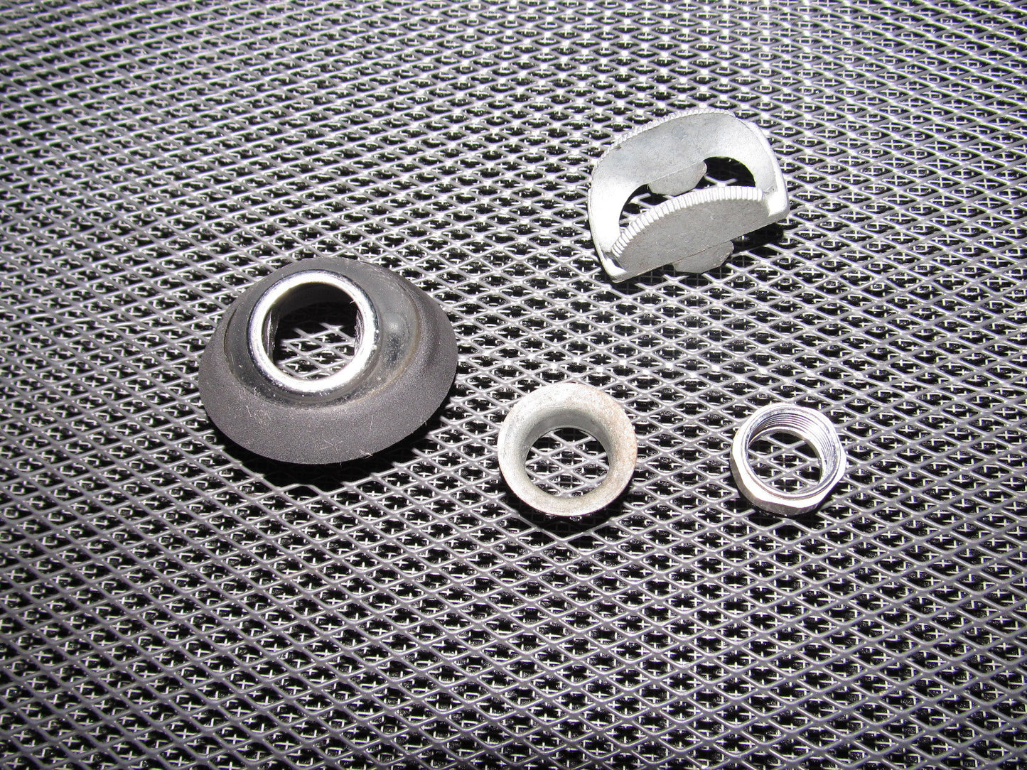 84 85 Mazda RX7 OEM Power Antenna Grommet & Ring
