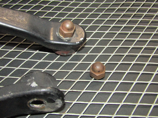 94 95 96 97 Mitsubishi 3000GT OEM Front Wiper Arm Mounting Nut Cap Set