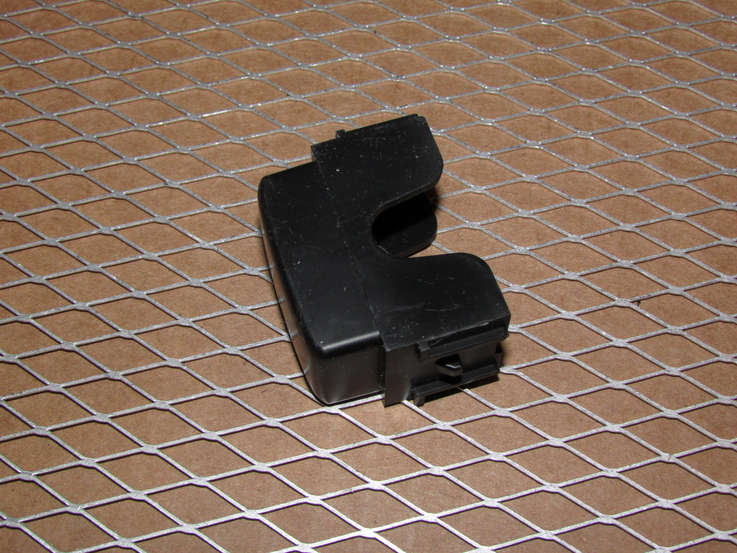 04 05 06 07 Nissan Armada OEM Blank Switch Filler Cap