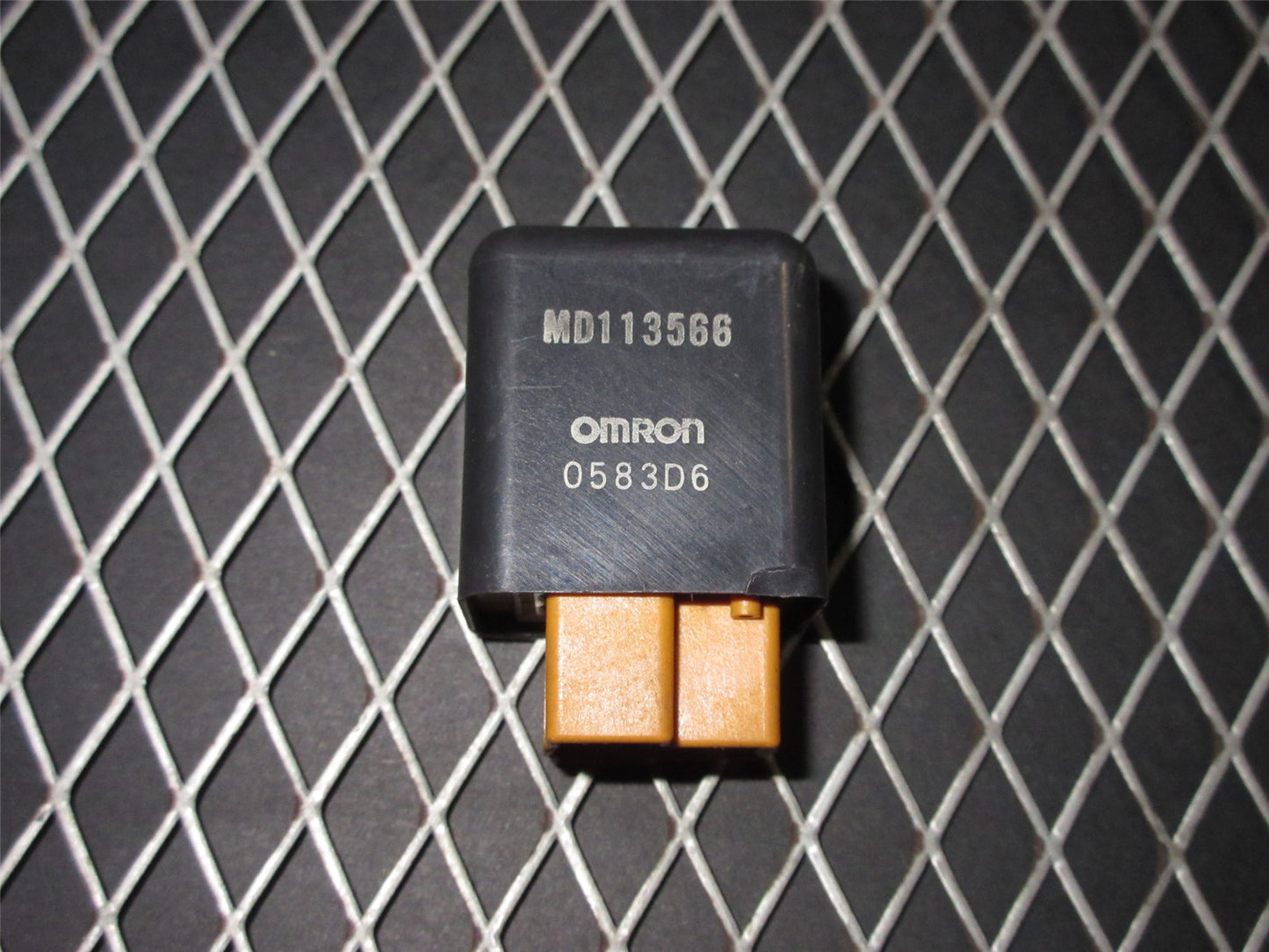 94 95 96 97 Mitsubishi 3000GT OEM Relay MD113566