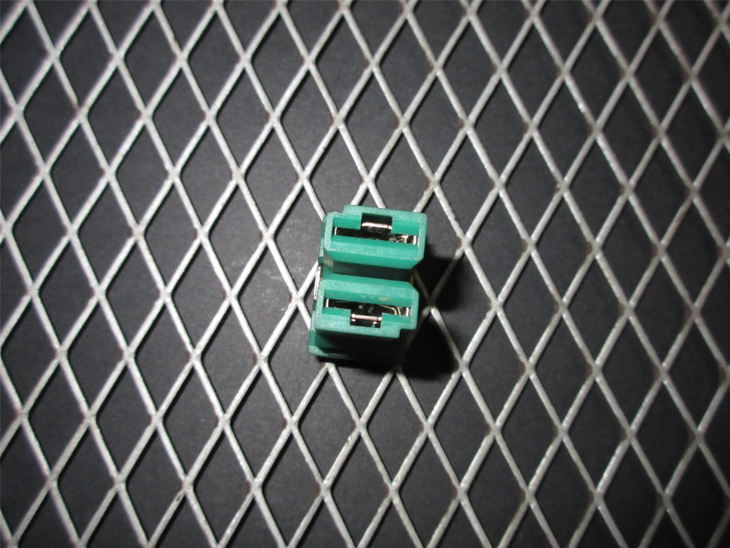 94 95 96 97 Mitsubishi 3000GT OEM 40A Pal Fuse - Green