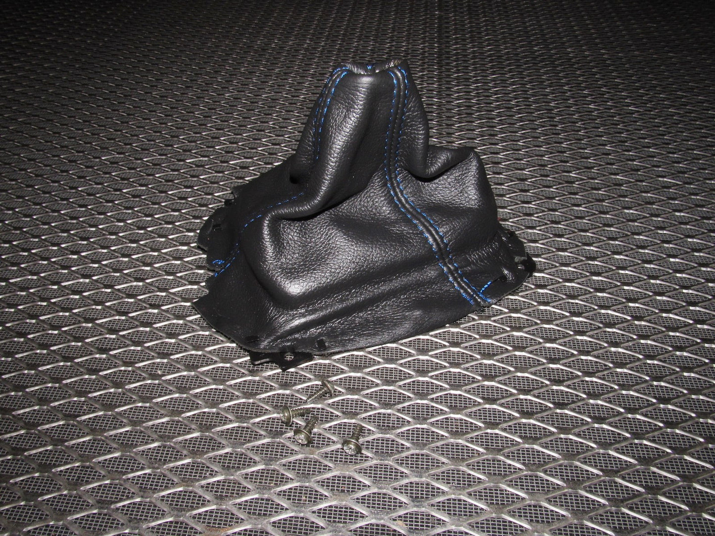 99 00 Mazda Miata OEM M/T Shifter Boot