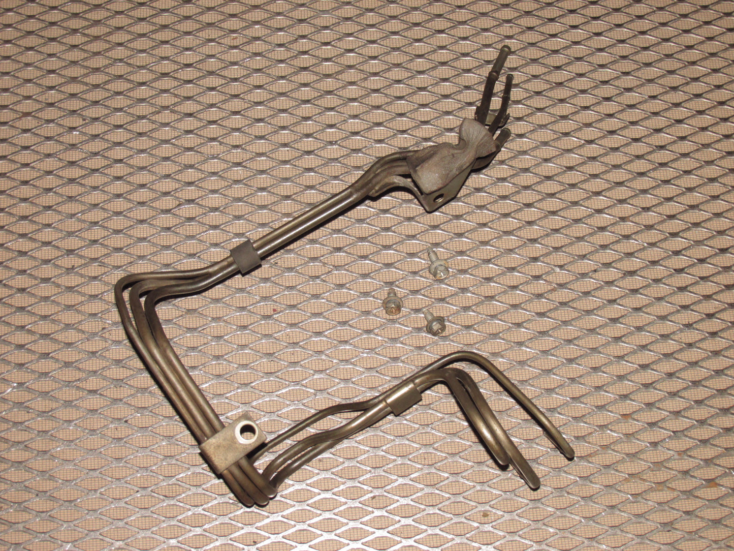 90 91 92 93 94 95 96 Nissan 300zx OEM Charcoal Canister Vacuum Line Assembly