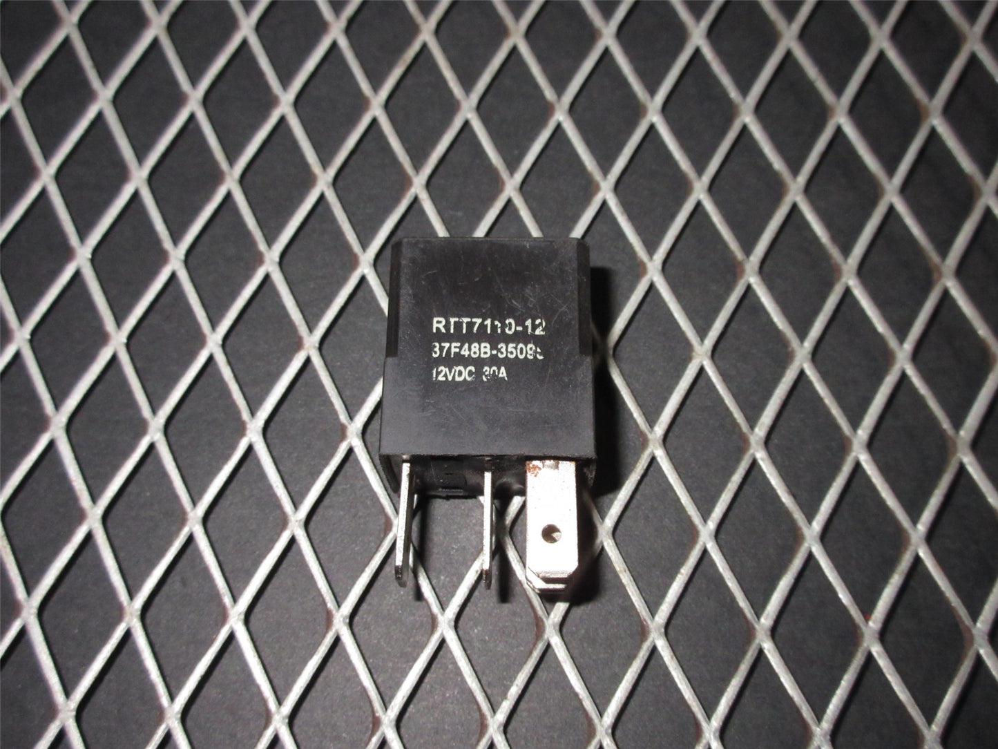 94 95 96 97 Mitsubishi 3000GT OEM Relay RTT7110-12 37F48B-35095