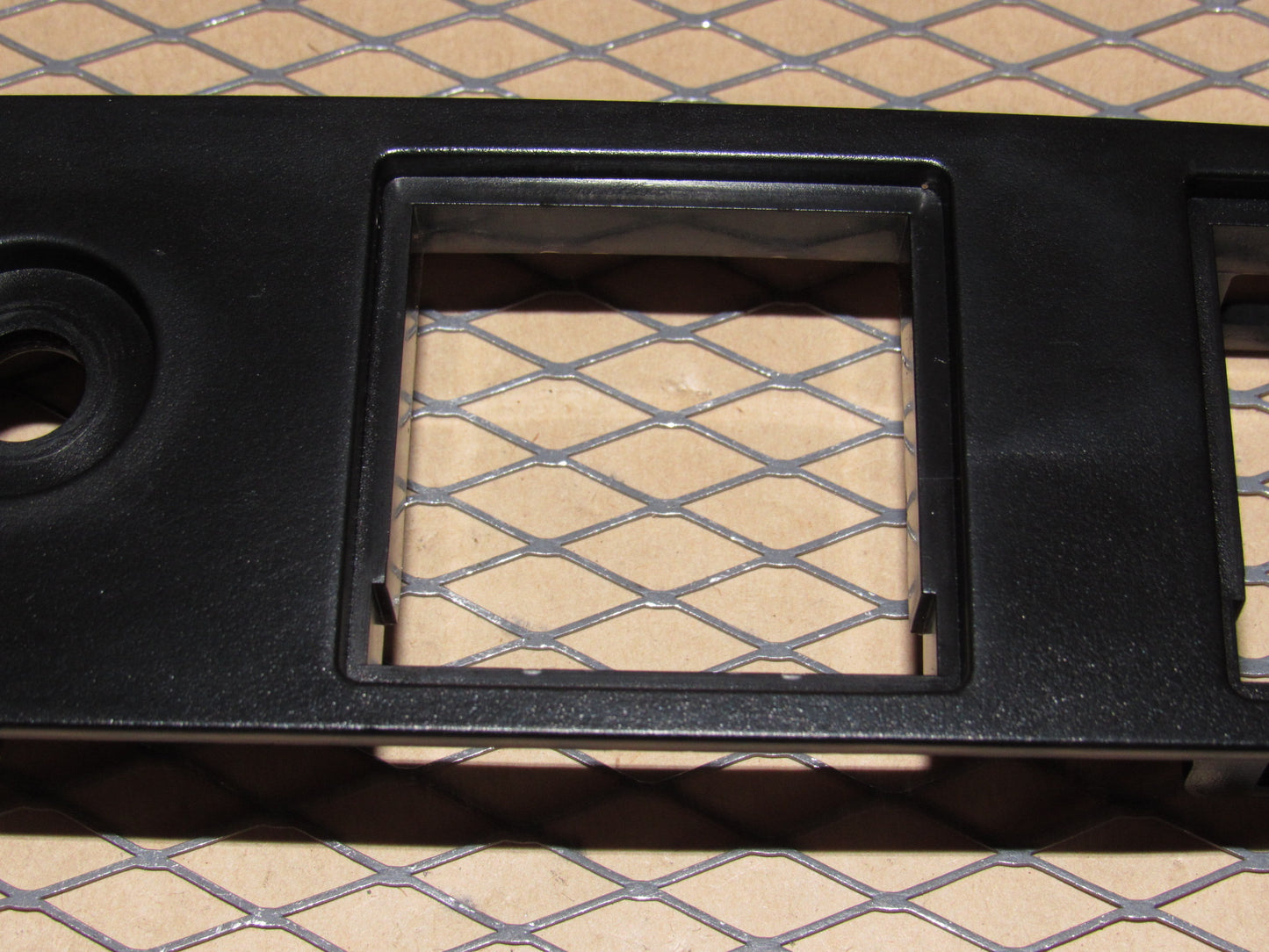 88 89 90 91 Toyota Camry OEM Dimmer Switch Mounting Bezel Trim Cover