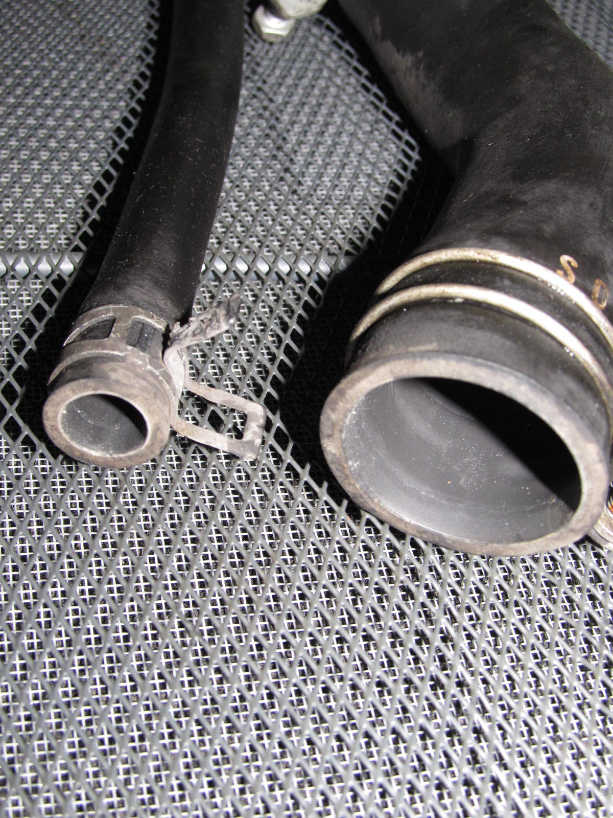 96 97 98 Honda Civic EX Coupe OEM Gas Tank Filler Tube Hose