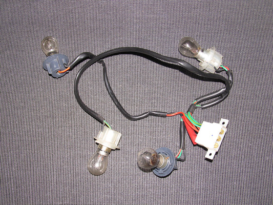 84 85 Mazda RX7 OEM Tail Light Bulb Socket - Left