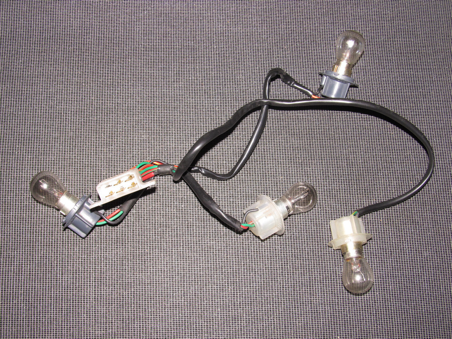 84 85 Mazda RX7 OEM Tail Light Bulb Socket - Left