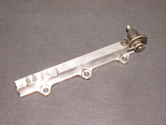 87 88 89 Toyota MR2 OEM Fuel Rail - 4AGE