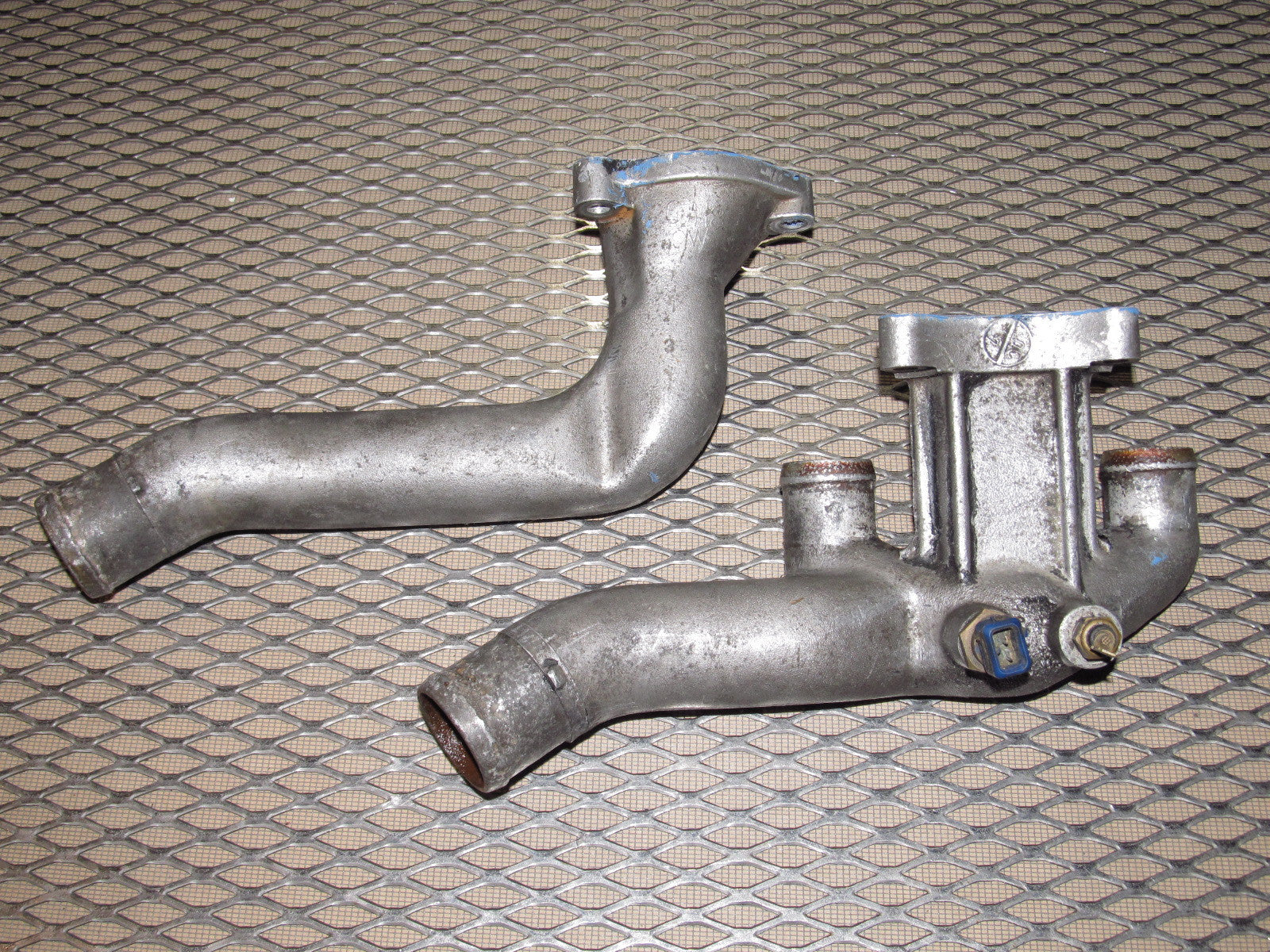 90-96 Nissan 300zx OEM Radiator Upper & Lower Coolant Water Neck