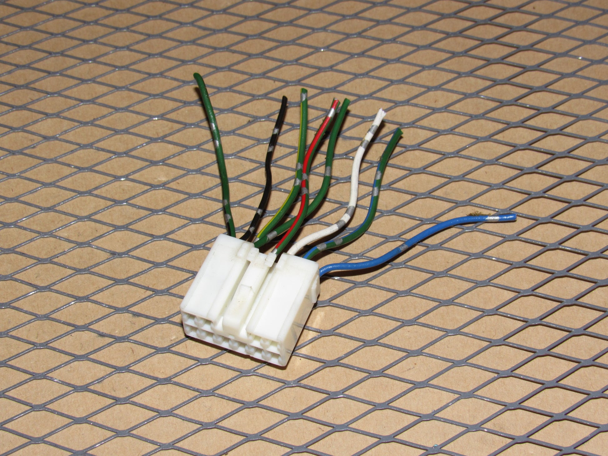 88 89 90 91 Toyota Camry OEM Flasher Hazard Light Switch Pigtail Harness Connector