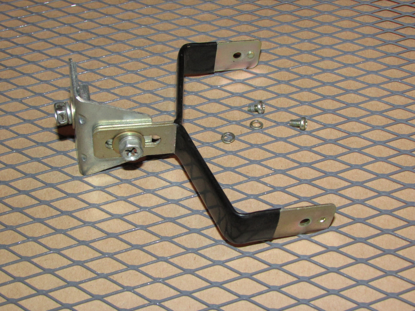 70 71 72 73 Datsun 240z OEM Temperature Temp & Oil Meter Gauge Mounting Bracket