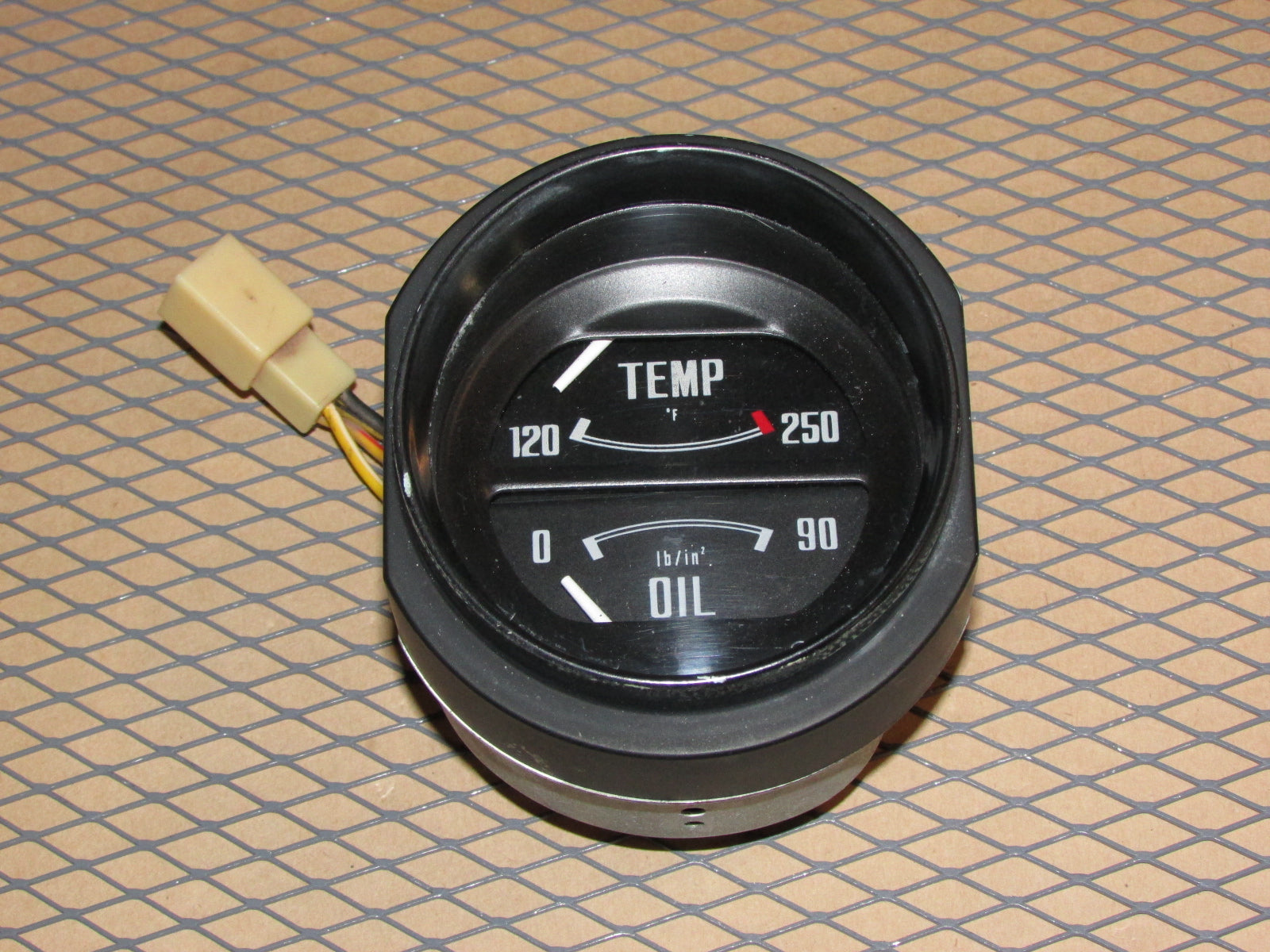72 73 Datsun 240z OEM Temperature Temp & Oil Meter Gauge