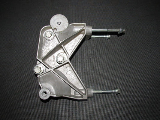 05 06 07 08 09 10 Ford Mustang 4.0 V6 Engine Bracket
