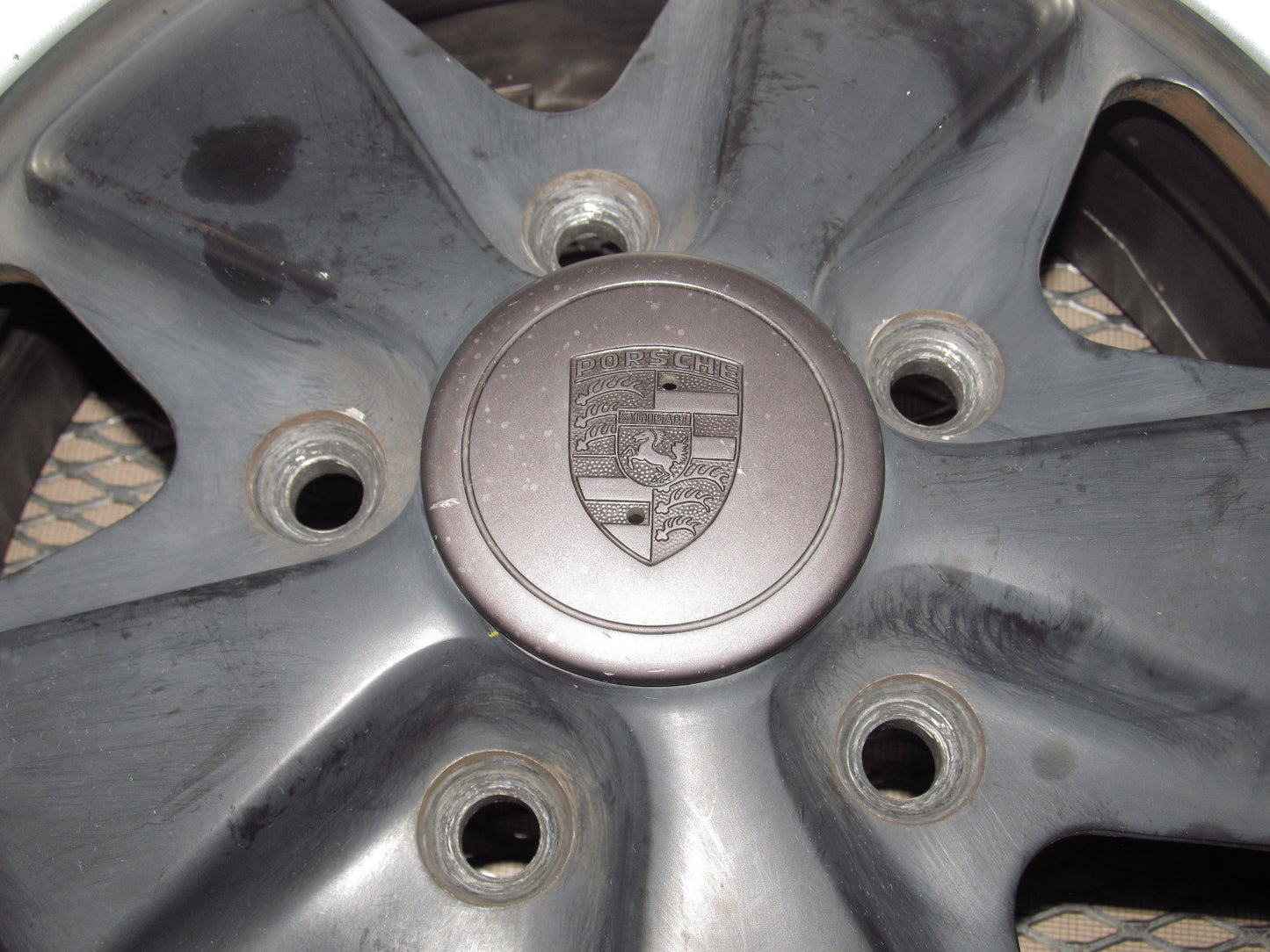 83-85 Porsche 944 OEM Front Wheel 15X7