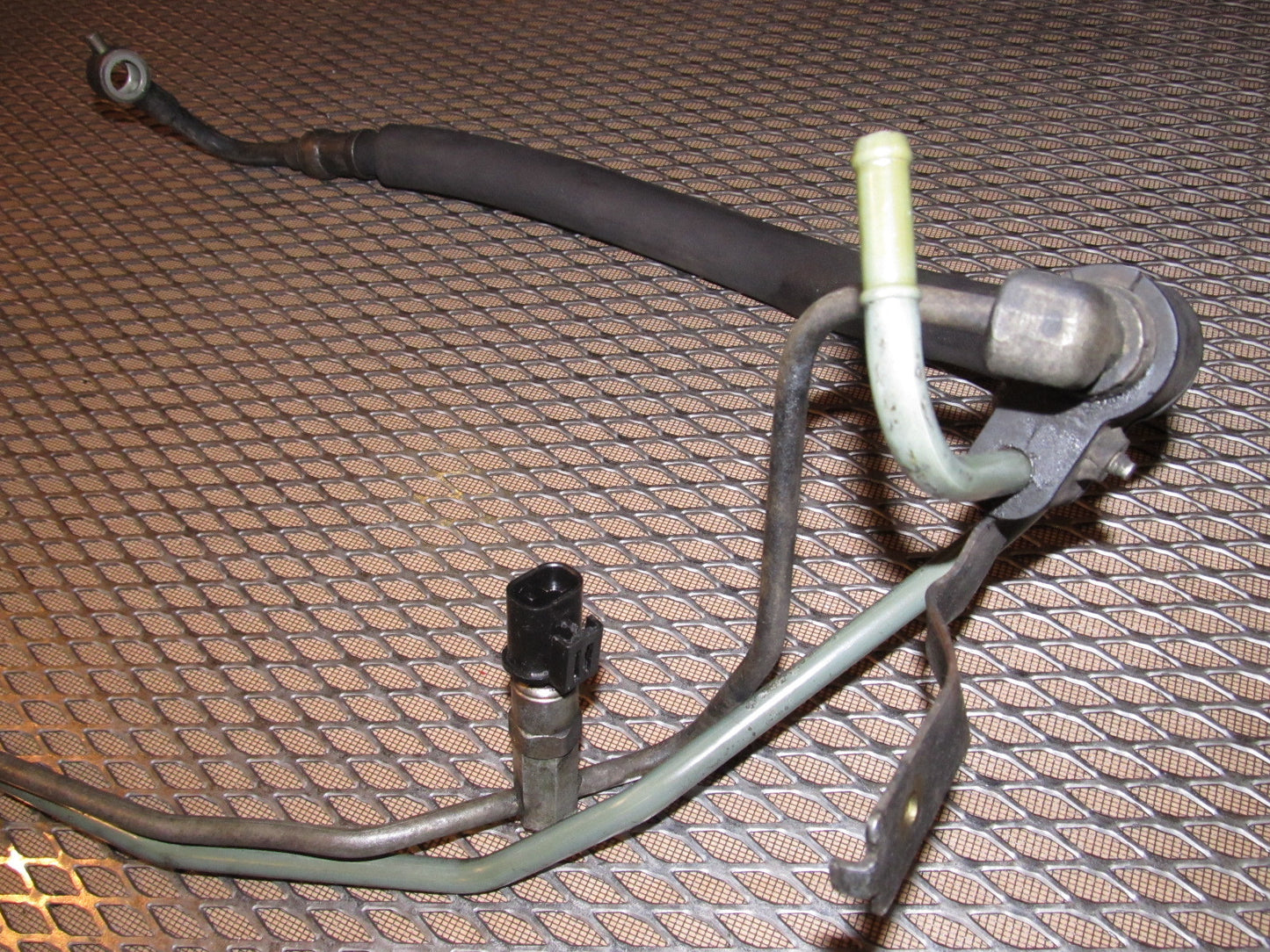 89 90 Nissan 240SX OEM Power Steering Hose
