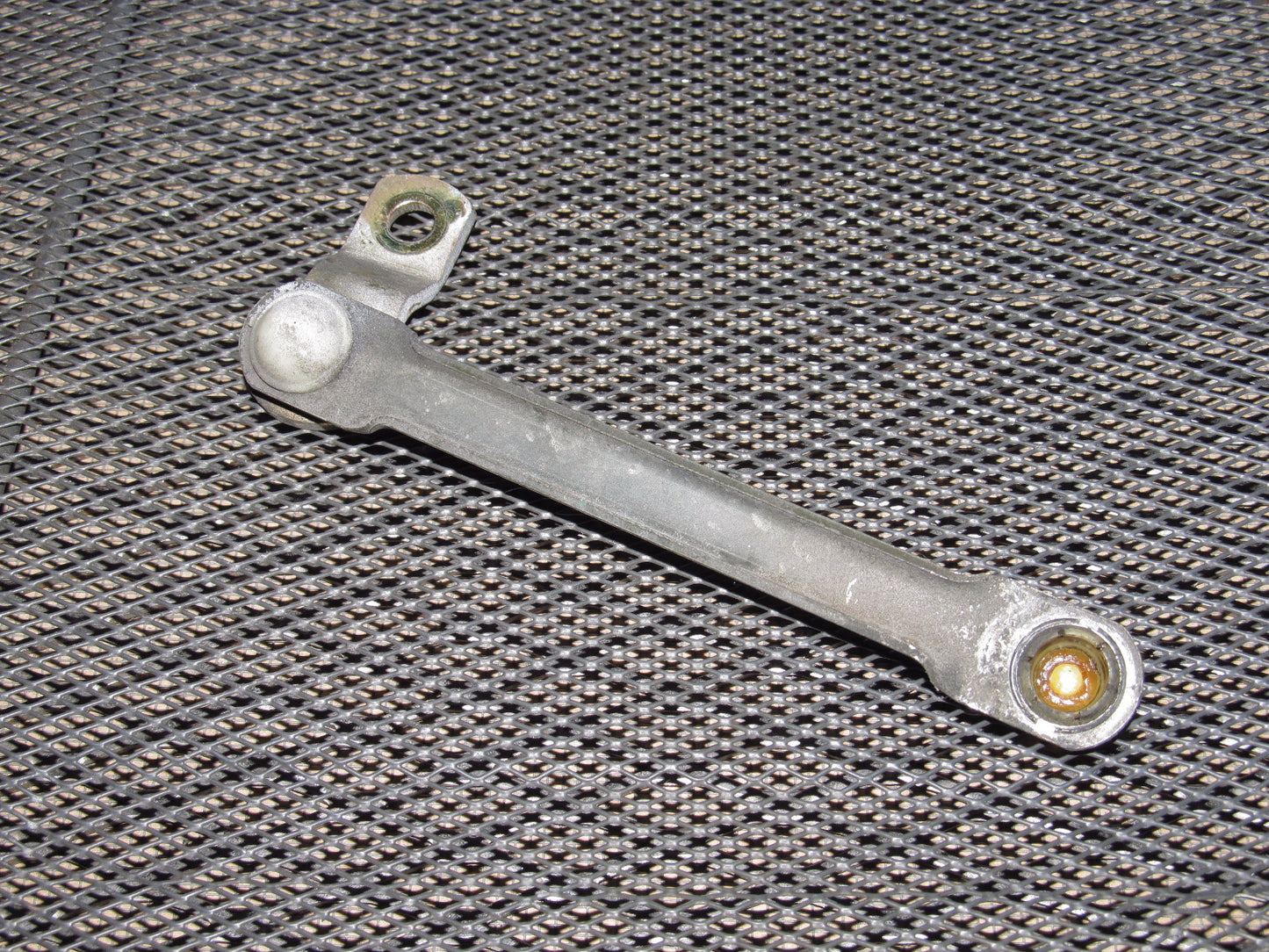 94 95 96 97 Mazda Miata OEM Headlight Linkage Arm