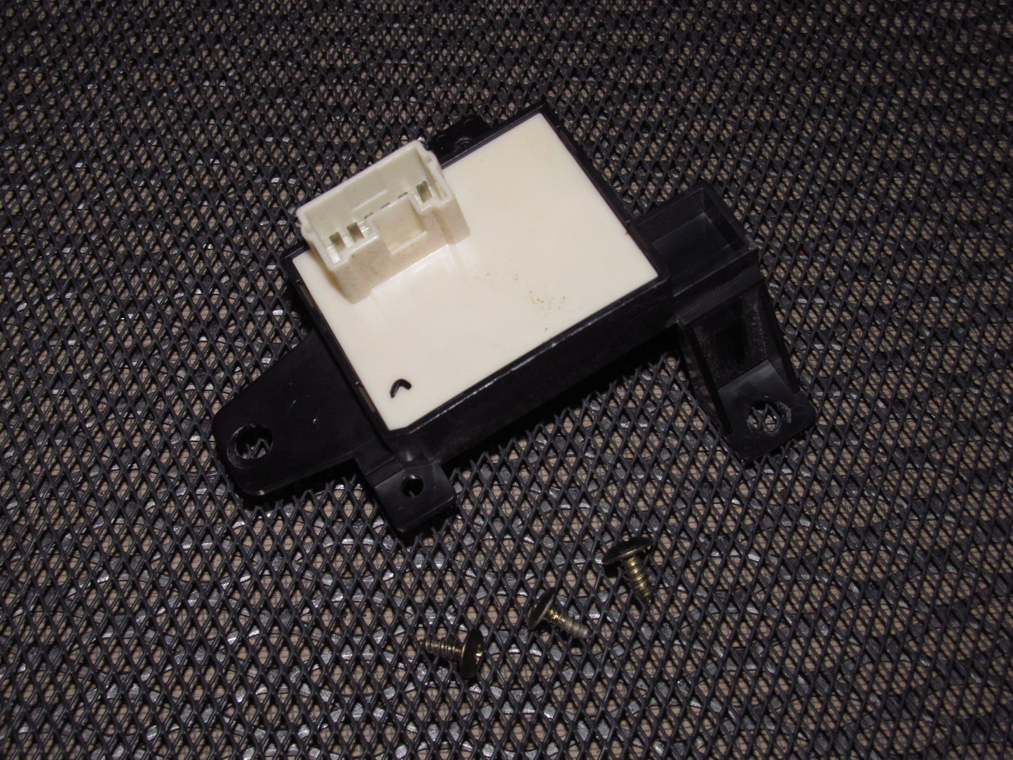 94 95 96 97 Mitsubishi 3000GT OEM Window Switch - Right