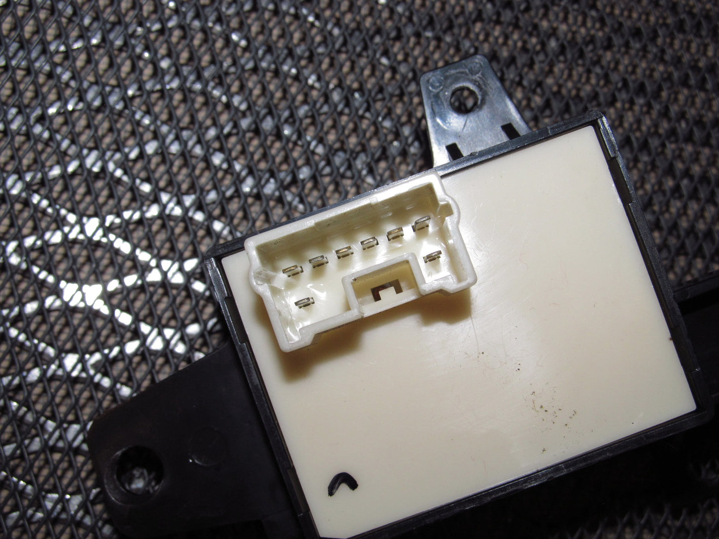 94 95 96 97 Mitsubishi 3000GT OEM Window Switch - Right