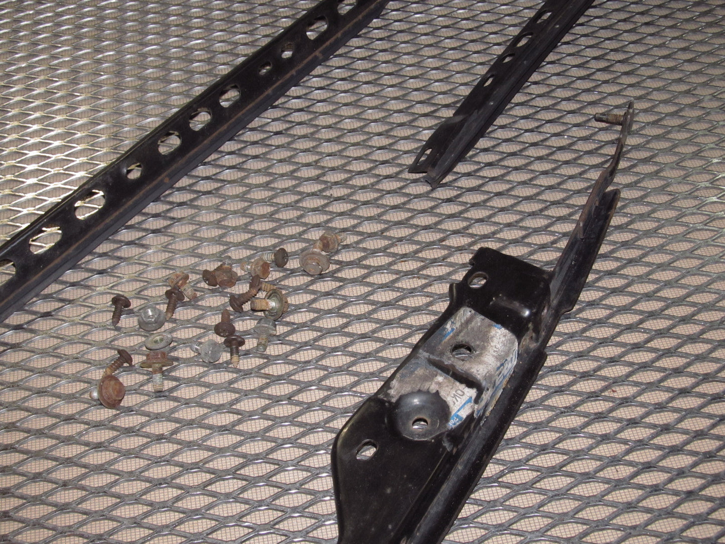 90 91 92 93 Mazda Miata OEM Front Bumper Mounting Plate Bracket