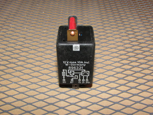 Audi & Volkswagen Relay 896321