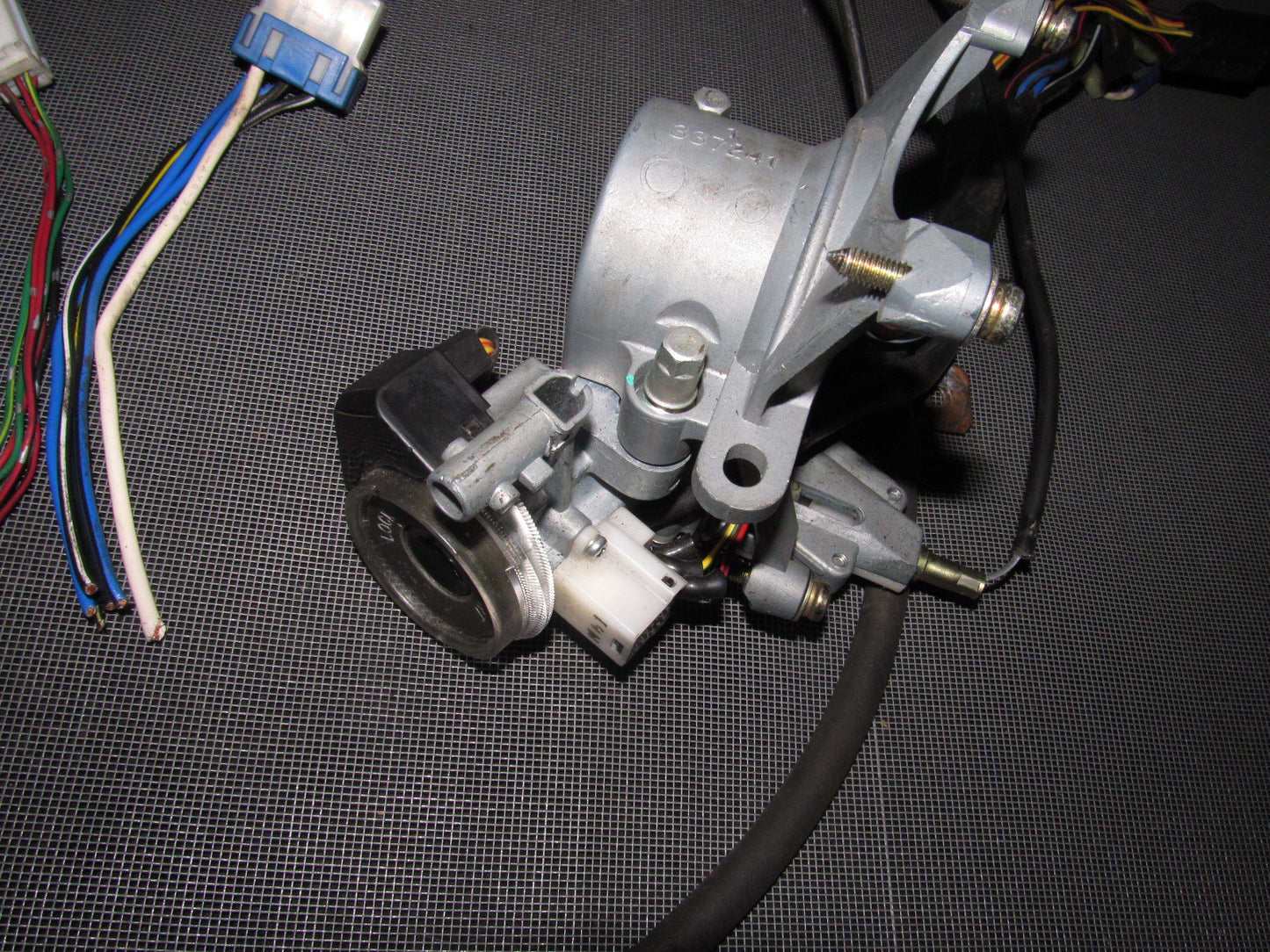 91 92 93 Dodge Stealth SOHC OEM Ignition Lock & Switch