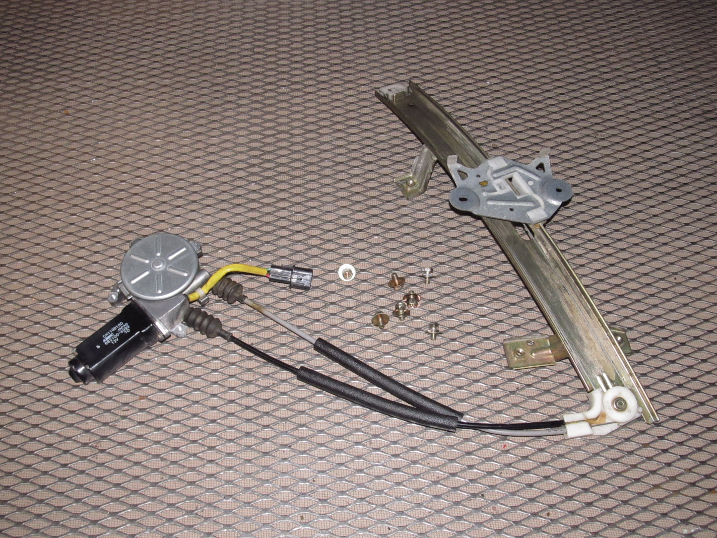 94 95 96 97 Mitsubishi 3000GT OEM Window Regulator - Front Right