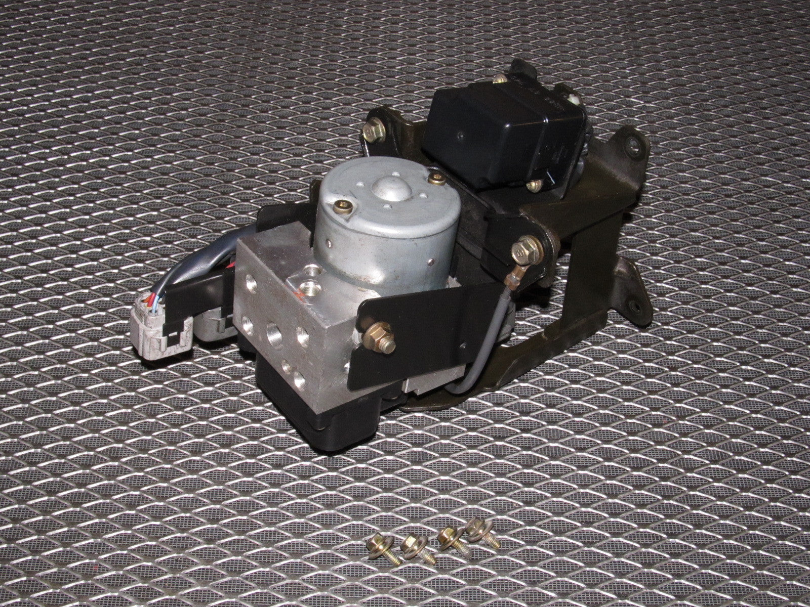 99 00 Mazda Miata OEM ABS Motor Actuator