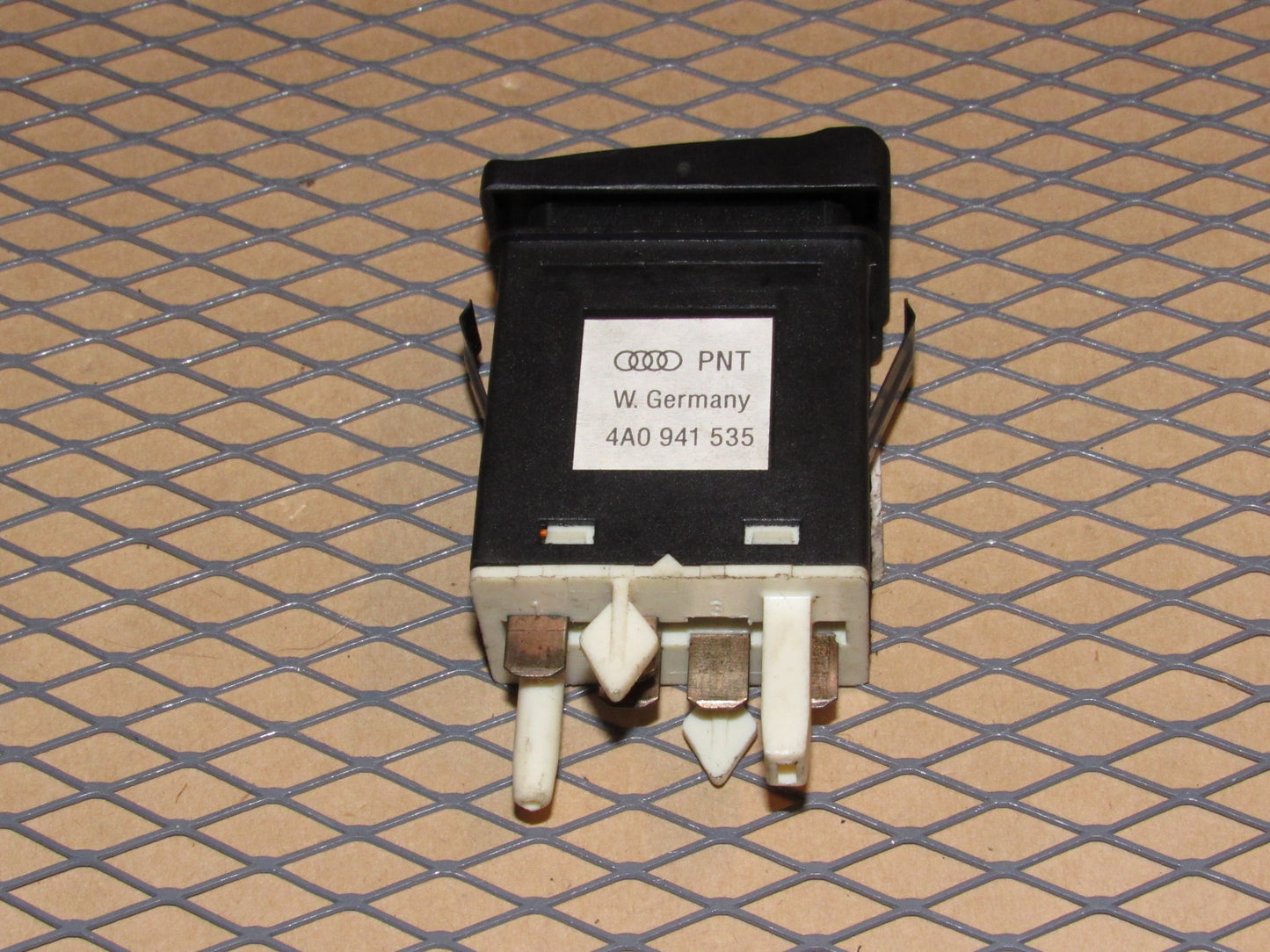 95 96 97 Audi S6 OEM Front Fog Light Lamp Switch