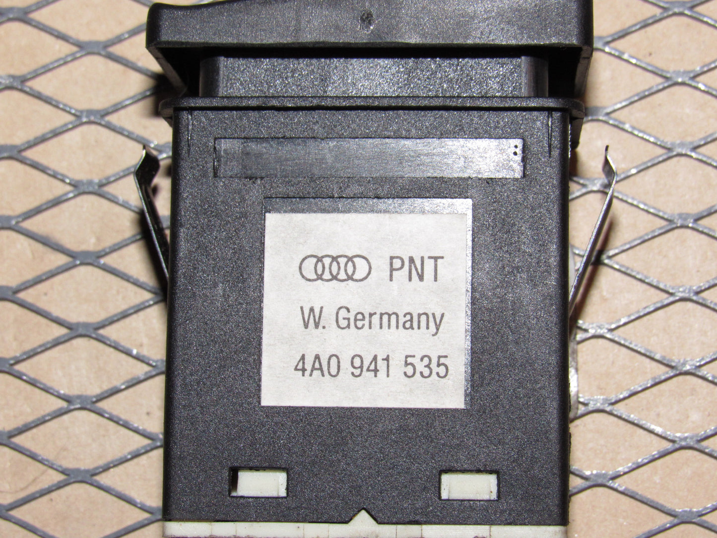 95 96 97 Audi S6 OEM Front Fog Light Lamp Switch