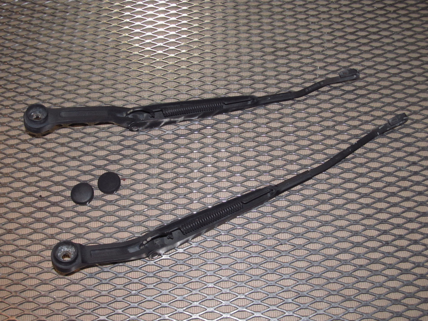 90 91 92 93 Mazda Miata OEM Front Wiper Arm - Set