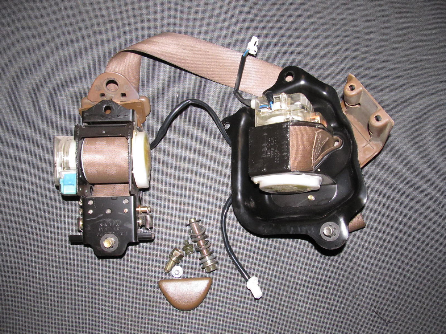 90 91 92 93 Nissan 300zx OEM Seat Belt - Right