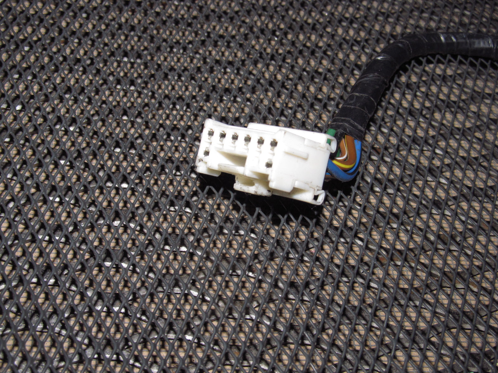 94 95 96 97 Mitsubishi 3000GT OEM Window Switch Pigtail Harness - Left