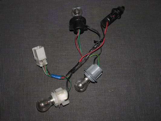 93 94 95 96 97 Honda Del Sol OEM Tail Light Bulb Socket - Right