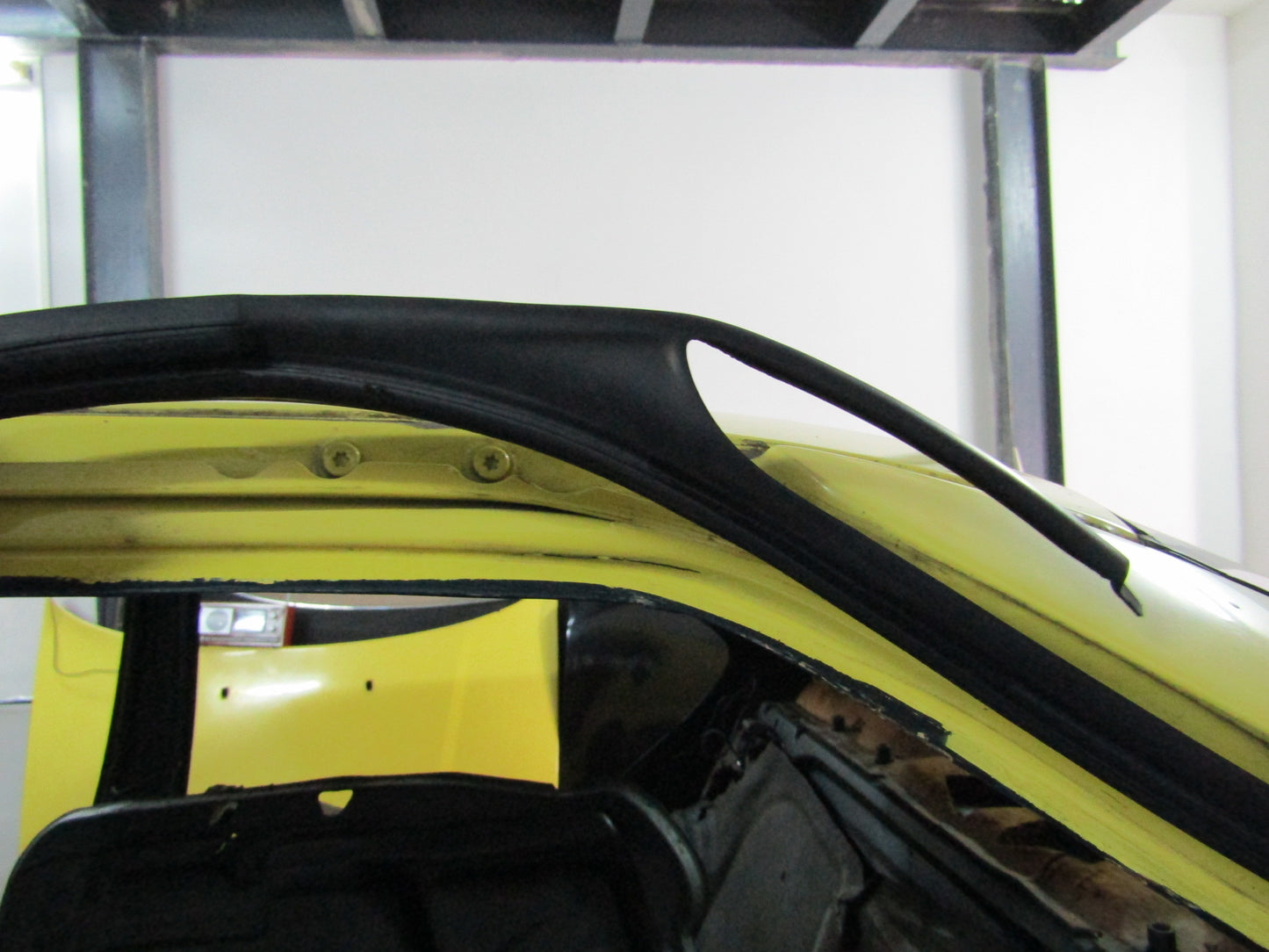 92 93 94 95 BMW 325 Sedan OEM Door Frame Weather Stripping - Left