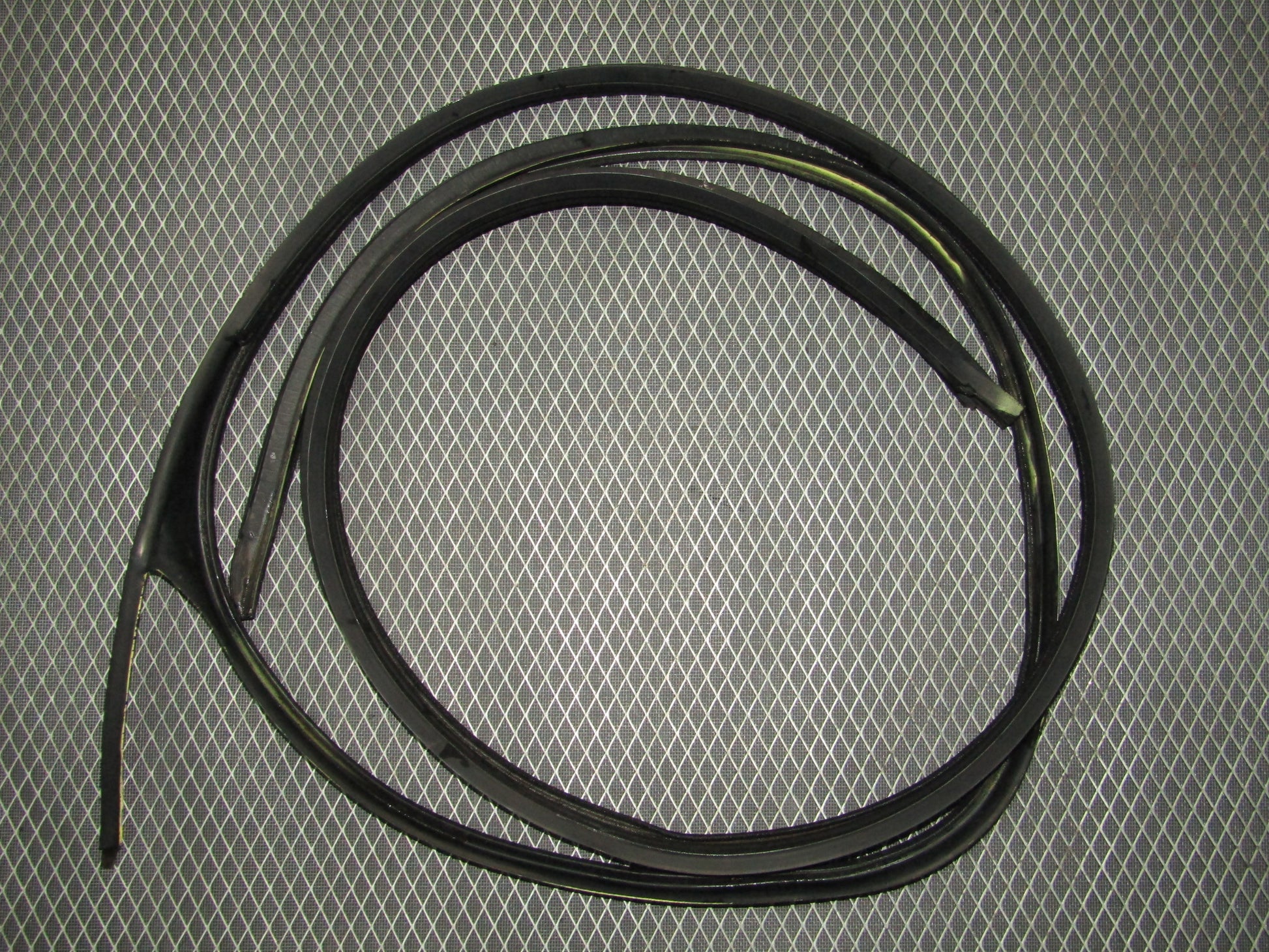 92 93 94 95 BMW 325 Sedan OEM Door Frame Weather Stripping - Right