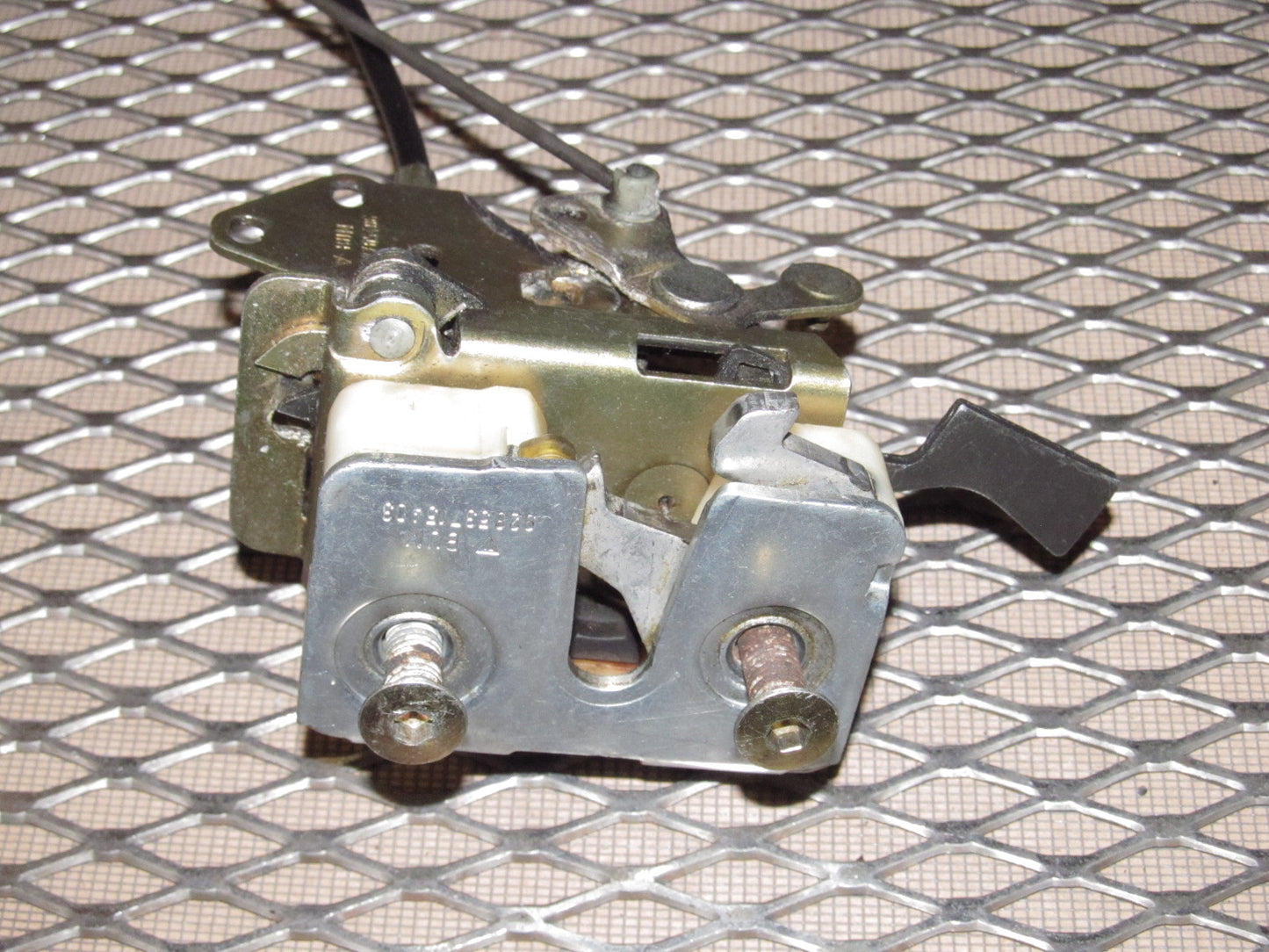 83-85 Porsche 944 OEM Door Latch Assembly - Right