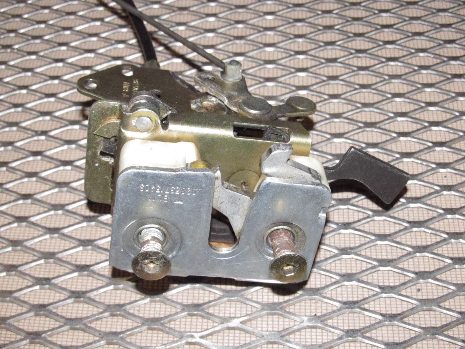 83-85 Porsche 944 OEM Door Latch Assembly - Right