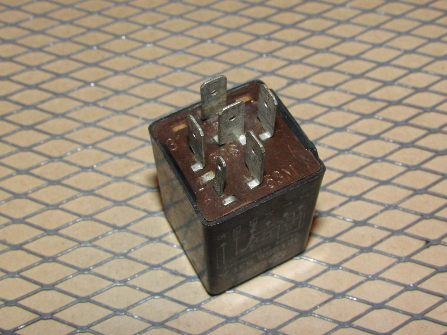 Audi & Volkswagen Relay 321 955 531 A