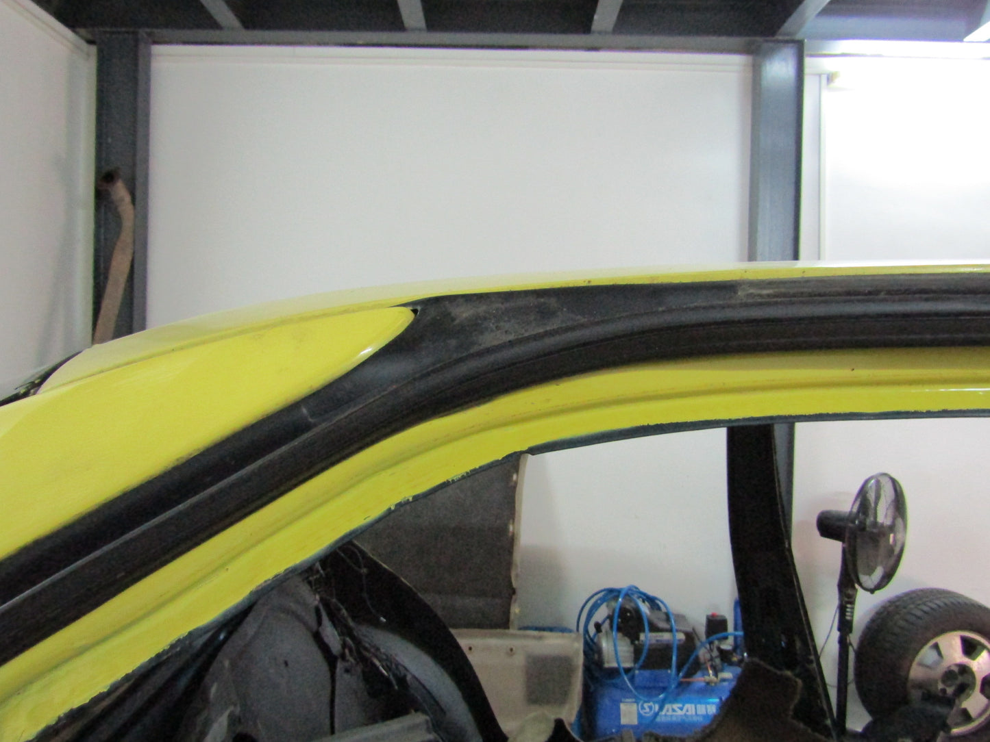 92 93 94 95 BMW 325 Sedan OEM Door Frame Weather Stripping - Right